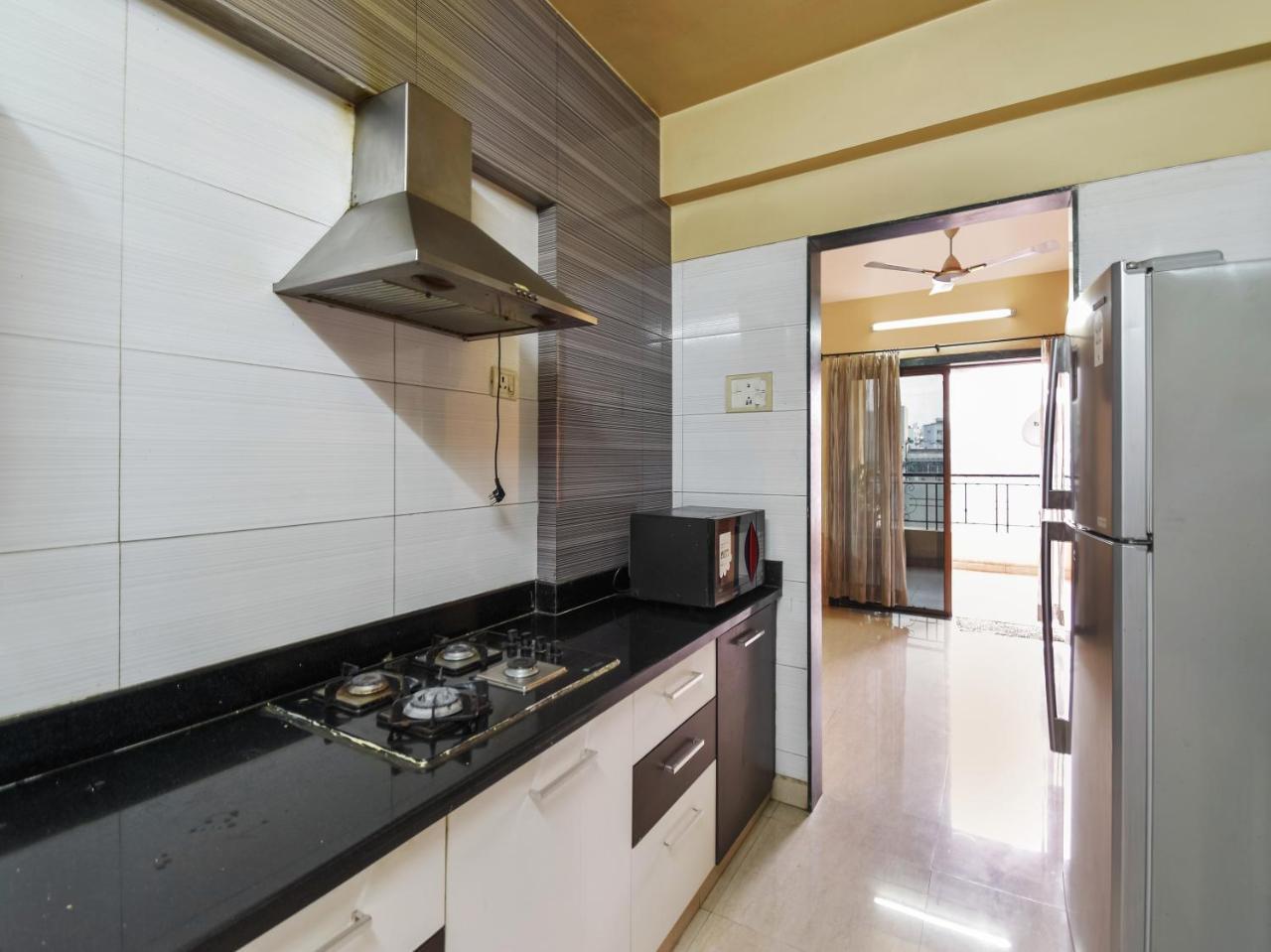 Np Hospitality Magarpatta City Hotell Pune Exteriör bild